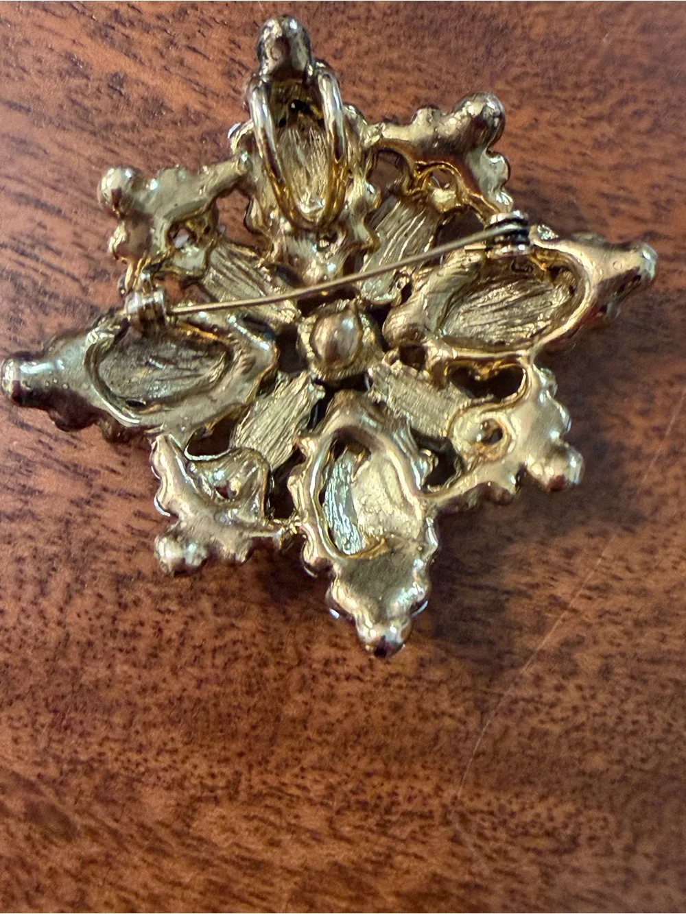 Vintage Pearl and Crystal Floral Brooch - Elegant Ivory and Gold